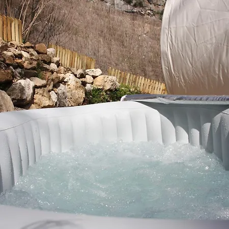 Bed & Breakfast Dreams Bubble Gourdon (Alpes-Maritimes)